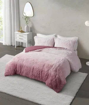 CosmoLiving Cleo Ombre Shaggy Fur 3 Piece King Comforter Set in Blush | Imported