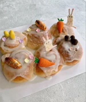 Easter Cinnabuns | Box of 6