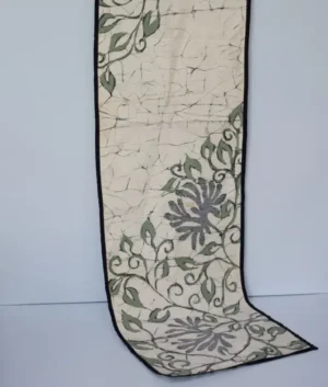 Flower Print Table Runner