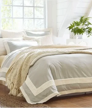 Grey With White Bordered Style Bedding Set