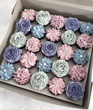 Hues of Pastel | 25 Mini Cupcakes