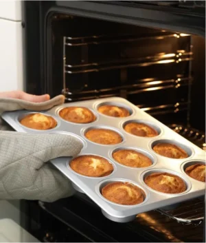 Muffin Tin | Silver