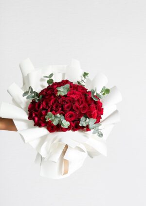 Reagan | 90 Red Roses