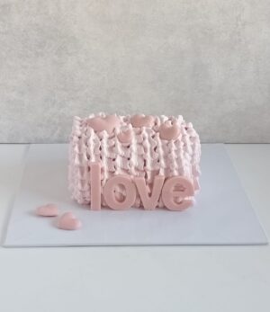 Love Roll Cake | 6 Inches