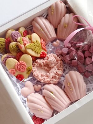 Valentine’s Goodie Box | Option One